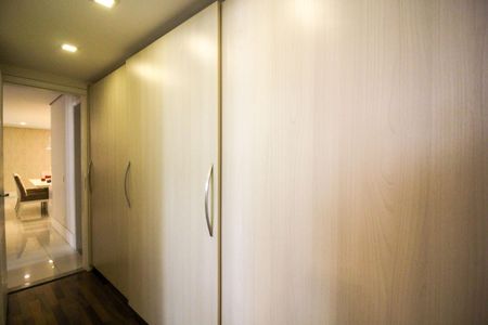 Apartamento à venda com 98m², 2 quartos e 2 vagasQuarto 2 - Suíte