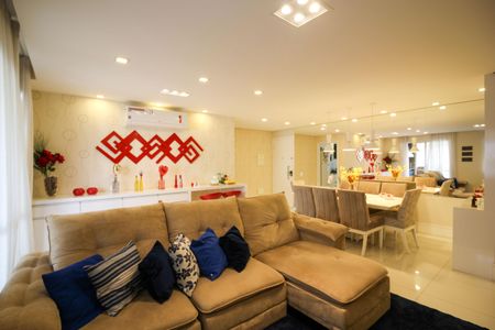 Apartamento à venda com 98m², 2 quartos e 2 vagasSala de Estar