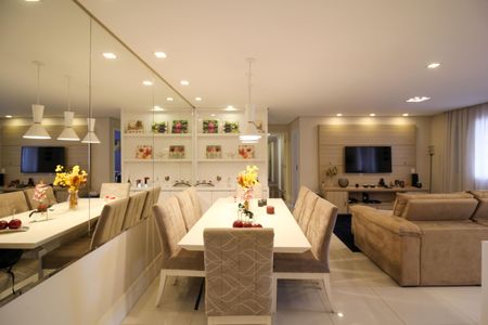 Apartamento à venda com 98m², 2 quartos e 2 vagasSala de Jantar