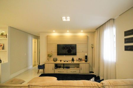 Apartamento à venda com 98m², 2 quartos e 2 vagasSala de Estar