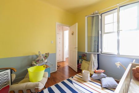 Casa à venda com 200m², 3 quartos e 2 vagasQuarto 1