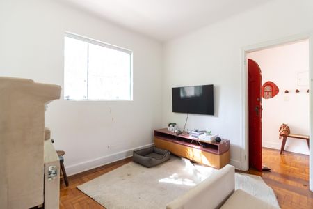 Casa à venda com 200m², 3 quartos e 2 vagasSala