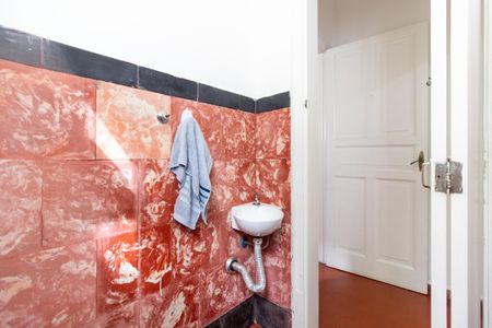 Casa à venda com 200m², 3 quartos e 2 vagasLavabo