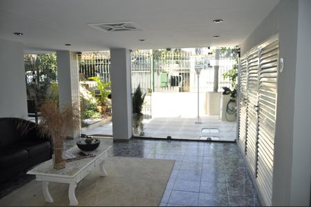 Apartamento à venda com 40m², 1 quarto e 1 vagaÁrea comum