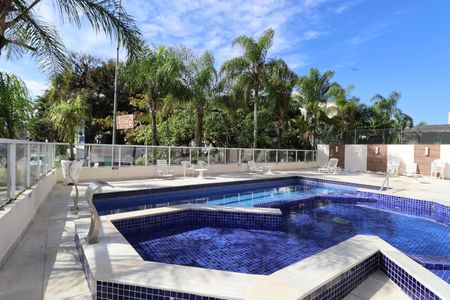 Apartamento para alugar com 75m², 2 quartos e 1 vagaÁrea comum - Piscina