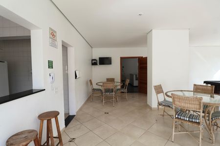 Apartamento para alugar com 75m², 2 quartos e 1 vagaÁrea comum - Salão de festas