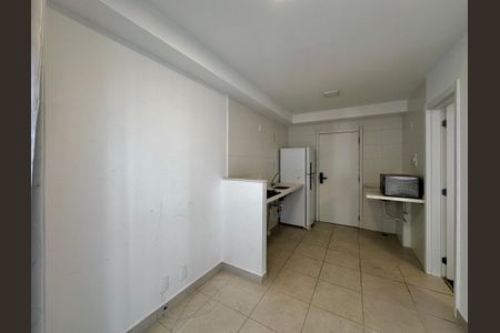 Apartamento para alugar com 27m², 1 quarto e sem vaga Apartamento para alugar com 27m², 1 quarto e sem vagaSala