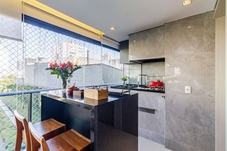 Apartamento à venda com 127m², 3 quartos e 2 vagasVaranda