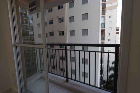 Apartamento para alugar com 32m², 2 quartos e 1 vagaVaranda