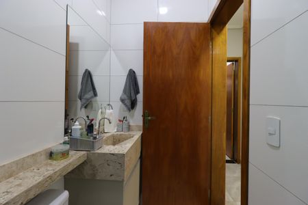 Apartamento à venda com 59m², 2 quartos e 1 vagaBanheiro Social