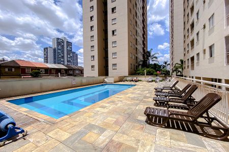 Apartamento para alugar com 58m², 3 quartos e 1 vagaÁrea comum - Piscina