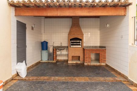 Apartamento à venda com 68m², 3 quartos e 1 vagaÁrea comum - Churrasqueira