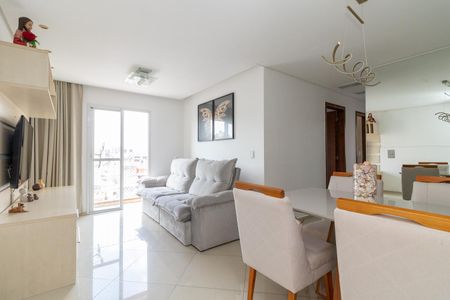 Sala de apartamento à venda com 3 quartos, 68m² em Vila Araguaia, São Paulo