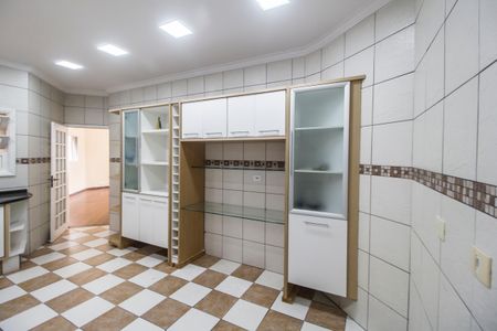 Casa de condomínio para alugar com 395m², 4 quartos e 4 vagas Casa de condomínio para alugar com 395m², 4 quartos e 4 vagasCozinha