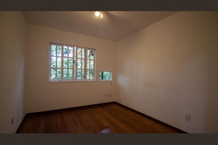 Casa para alugar com 280m², 4 quartos e 3 vagasQuarto 2