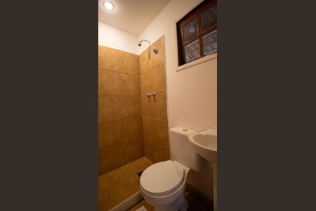 Casa para alugar com 280m², 4 quartos e 3 vagasBanheiro da Suíte 2