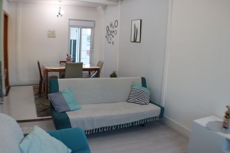 Apartamento para alugar com 71m², 2 quartos e sem vagaSala