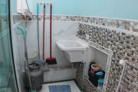 Apartamento para alugar com 71m², 2 quartos e sem vagaÁrea de Serviço