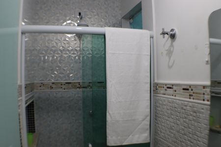 Apartamento para alugar com 71m², 2 quartos e sem vagaBanheiro