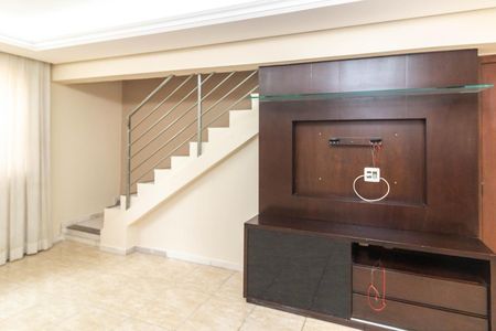 Apartamento à venda com 98m², 2 quartos e 1 vaga Apartamento à venda com 98m², 2 quartos e 1 vagaSala