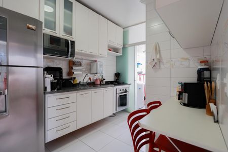 Apartamento à venda com 58m², 2 quartos e 1 vaga Apartamento à venda com 58m², 2 quartos e 1 vagaCozinha