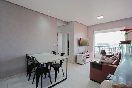Apartamento à venda com 58m², 2 quartos e 1 vaga Apartamento à venda com 58m², 2 quartos e 1 vagaSala
