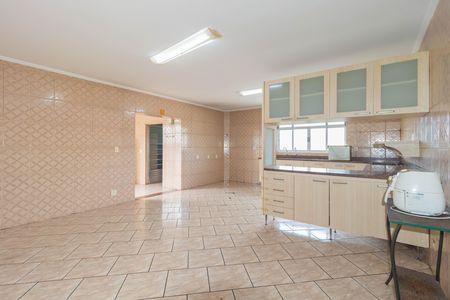 Casa à venda com 210m², 3 quartos e 3 vagasCozinha