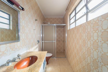 Casa à venda com 210m², 3 quartos e 3 vagasBanheiro Suíte