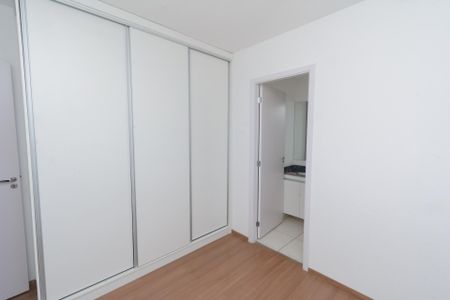 Apartamento para alugar com 68m², 3 quartos e 2 vagas Apartamento para alugar com 68m², 3 quartos e 2 vagasSuíte