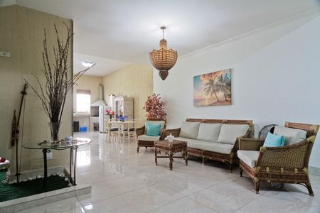 Casa à venda com 400m², 3 quartos e 3 vagas Casa à venda com 400m², 3 quartos e 3 vagasÁrea Gourmet