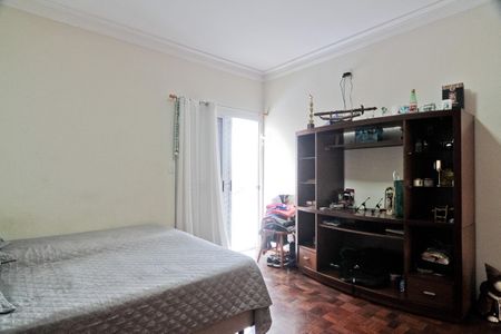 Casa à venda com 400m², 3 quartos e 3 vagas Casa à venda com 400m², 3 quartos e 3 vagasQuarto 2