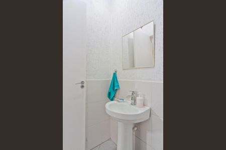 Casa à venda com 400m², 3 quartos e 3 vagas Casa à venda com 400m², 3 quartos e 3 vagasÁrea Gourmet- banheiro