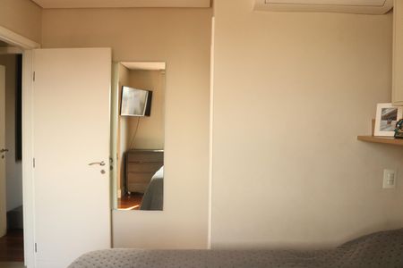 Apartamento à venda com 94m², 2 quartos e 2 vagasSuíte 1