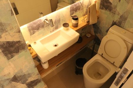 Apartamento à venda com 94m², 2 quartos e 2 vagasLavabo