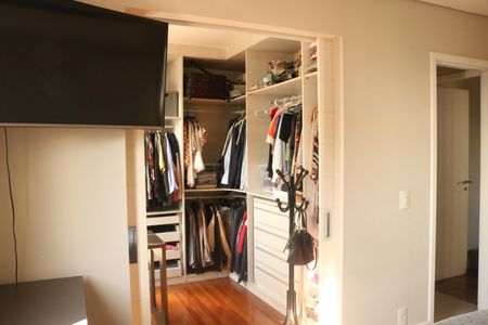 Apartamento à venda com 94m², 2 quartos e 2 vagasSuíte 1