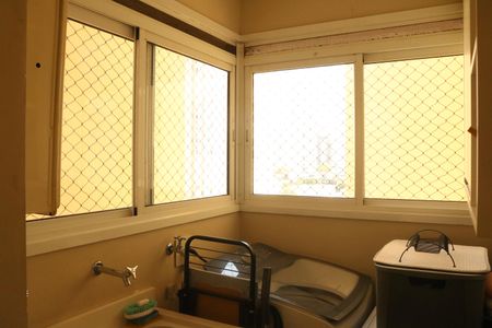 Apartamento à venda com 94m², 2 quartos e 2 vagasÁrea de Serviço