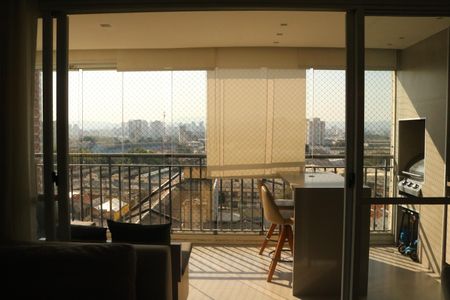 Apartamento à venda com 94m², 2 quartos e 2 vagasSala