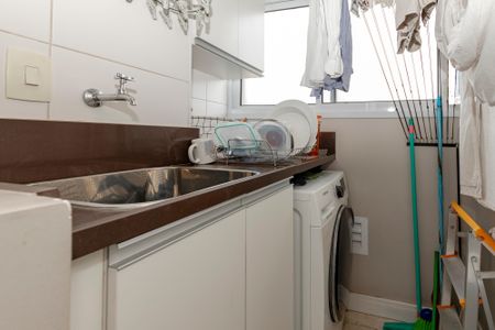 Apartamento à venda com 93m², 2 quartos e 2 vagasÁrea de Serviço