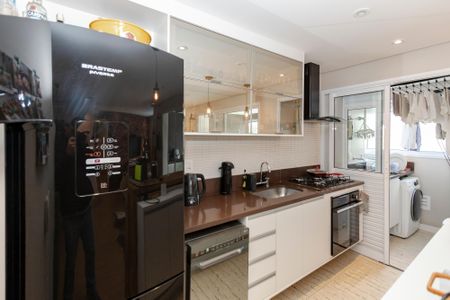 Apartamento à venda com 93m², 2 quartos e 2 vagasCozinha