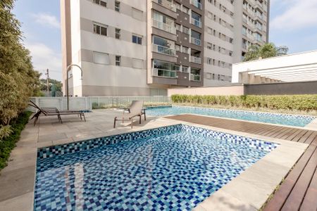 Apartamento à venda com 93m², 2 quartos e 2 vagasPiscina