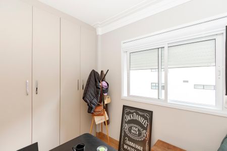 Apartamento à venda com 93m², 2 quartos e 2 vagasSuíte 2