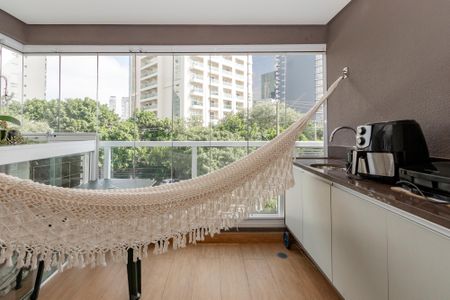 Apartamento à venda com 93m², 2 quartos e 2 vagasVaranda