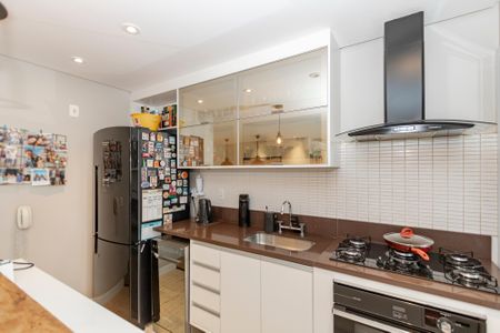 Apartamento à venda com 93m², 2 quartos e 2 vagasCozinha