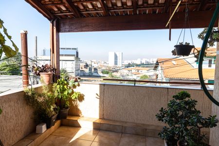 Casa à venda com 211m², 3 quartos e 2 vagas Casa à venda com 211m², 3 quartos e 2 vagasArea comum