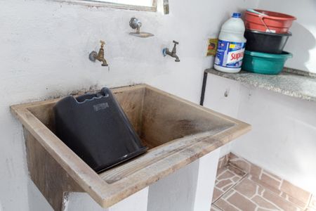 Casa à venda com 211m², 3 quartos e 2 vagas Casa à venda com 211m², 3 quartos e 2 vagasLavanderia