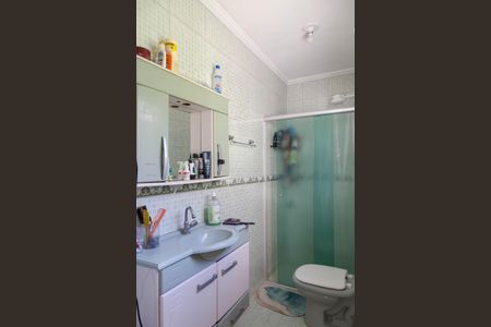 Casa à venda com 211m², 3 quartos e 2 vagas Casa à venda com 211m², 3 quartos e 2 vagasBanheiro Social