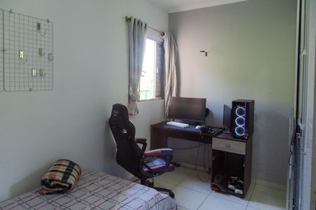 Casa à venda com 211m², 3 quartos e 2 vagas Casa à venda com 211m², 3 quartos e 2 vagasQuarto 1