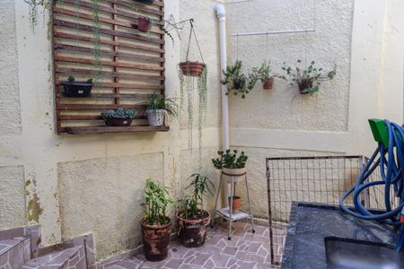 Casa à venda com 211m², 3 quartos e 2 vagas Casa à venda com 211m², 3 quartos e 2 vagasArea comum