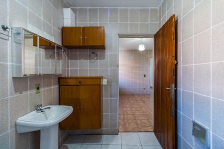 Casa para alugar com 123m², 2 quartos e 1 vagaBanheiro