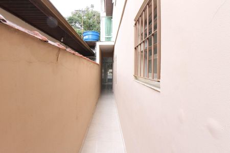 Casa à venda com 360m², 3 quartos e 2 vagasCorredor Externo